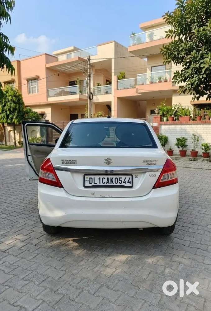 Maruti Suzuki Swift Dzire 2016 Cng & Petrol 57150 Km Driven