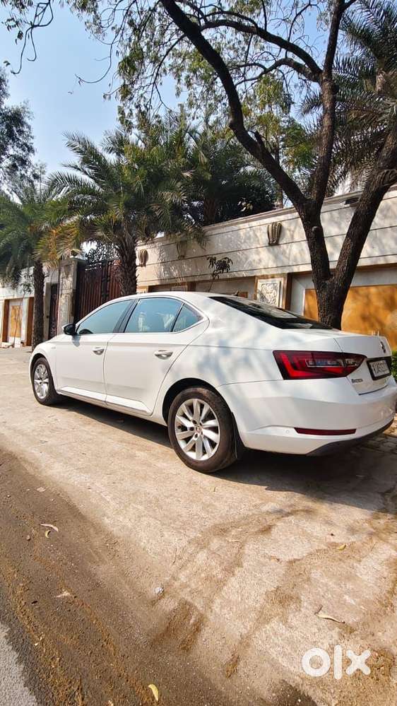 Skoda Superb Style 2.0 Tdi At, 2018, Diesel