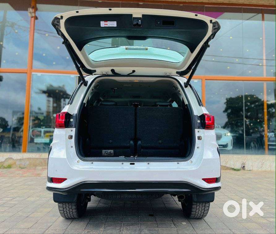 Toyota Fortuner 4x2 At 2.8 Diesel, 2023, Diesel