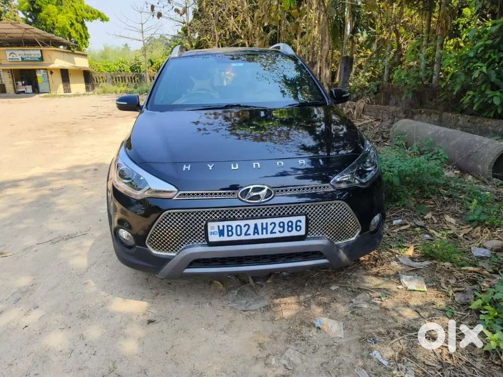 Hyundai I20 Active 2015 Petrol 1197 Km Driven