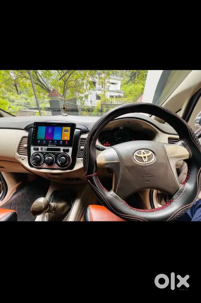 Toyota Innova 2.5 G 2014