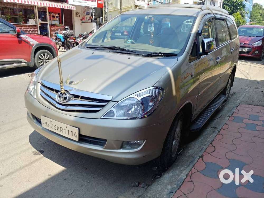 Toyota Ceo Co. Maintained 2008 Innova 2.5v Diesel 2.25l Km City 14kmpl