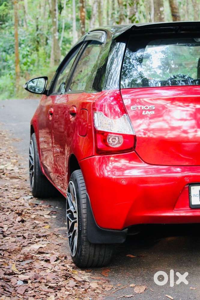 Toyota Etios Liva 2016 Diesel Well Maintained