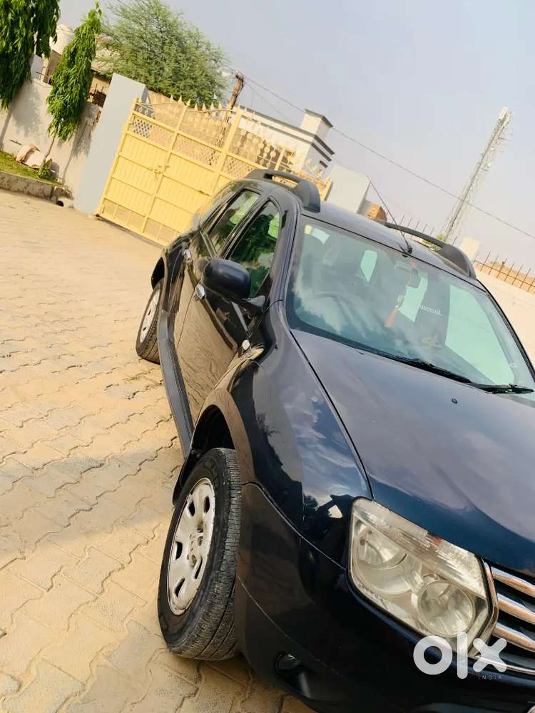 Renault Duster 2013/14 Model 
Diesel 173000