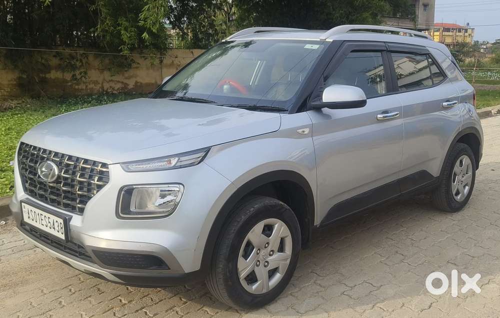 Hyundai Venue 1.2 S Plus, 2021, Petrol