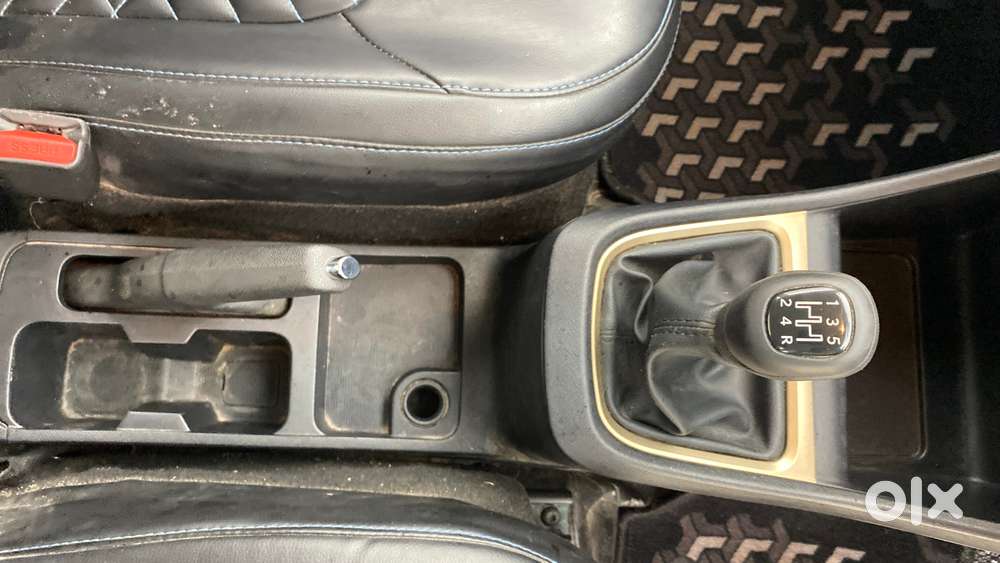 Tata Punch Camo Adventure Mt, 2022, Petrol