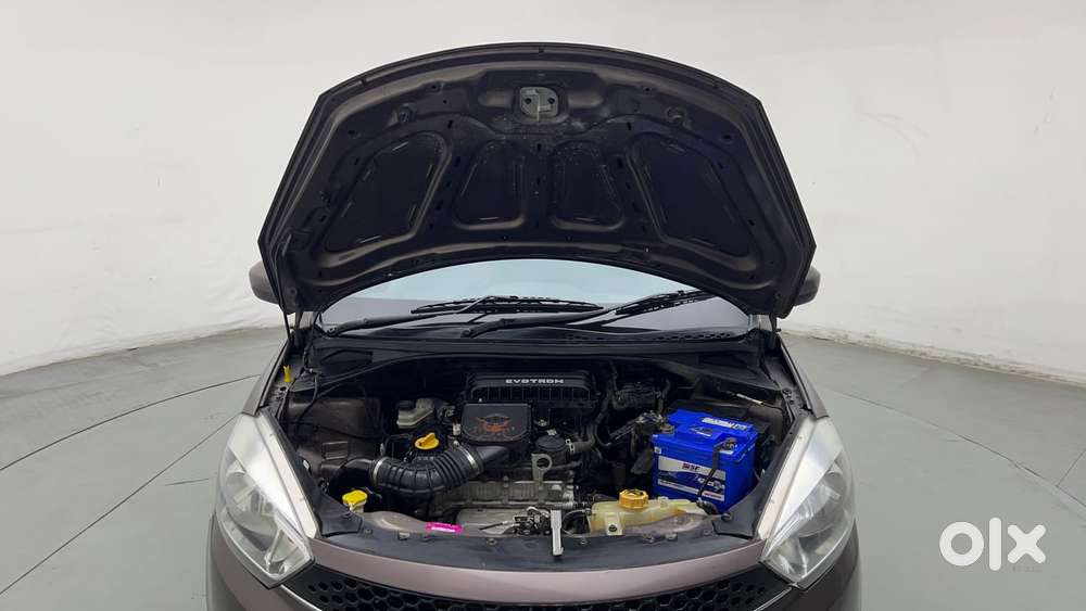 Tata Tiago 1.2 Revotron Xt, 2017, Petrol