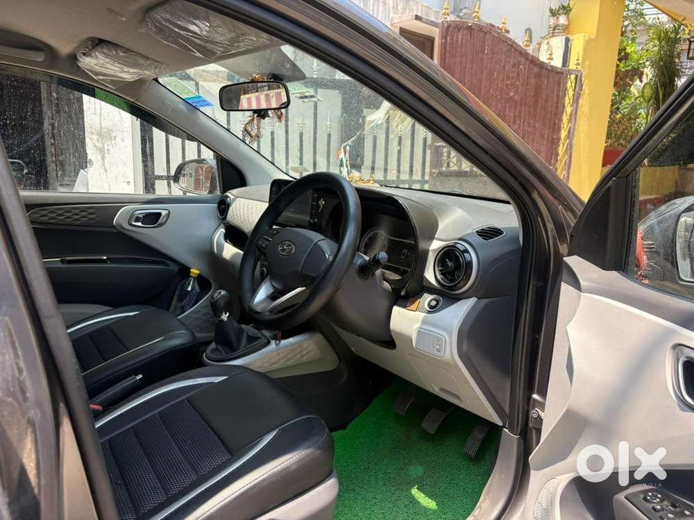 Hyundai Petrol Manual 2021