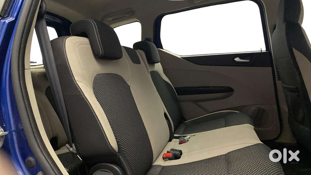 Renault Triber Rxz Easy-r Amt, 2020, Petrol