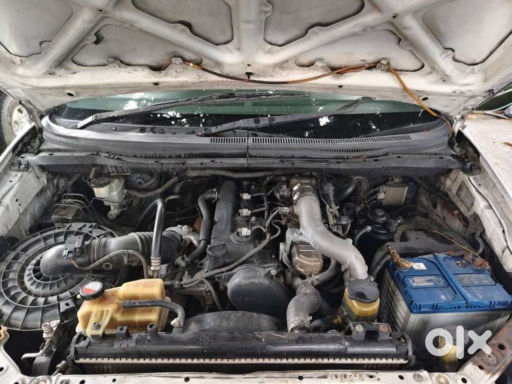 Toyota Innova 2.5 G (diesel) 8 Seater, 2014, Diesel