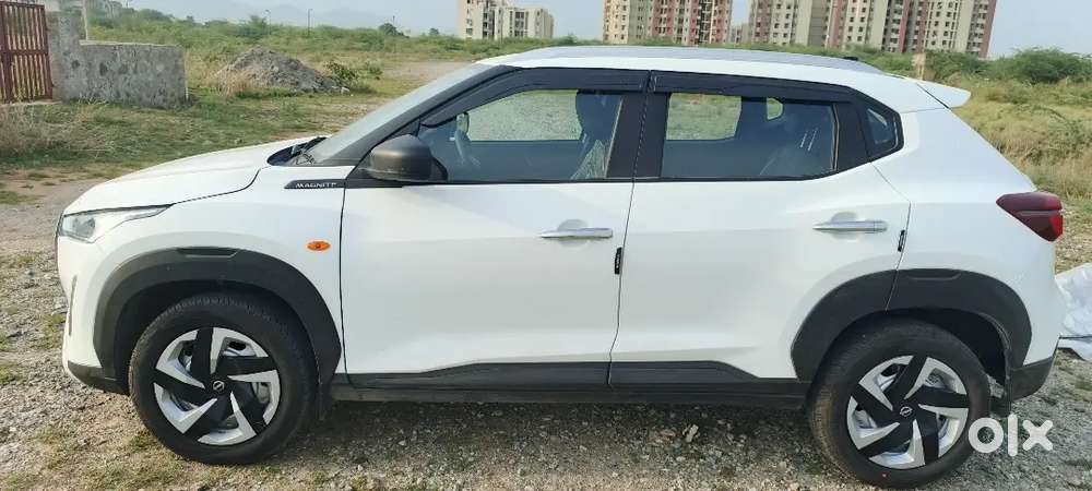 Nissan Magnite 1.0 Xe 2026 Car