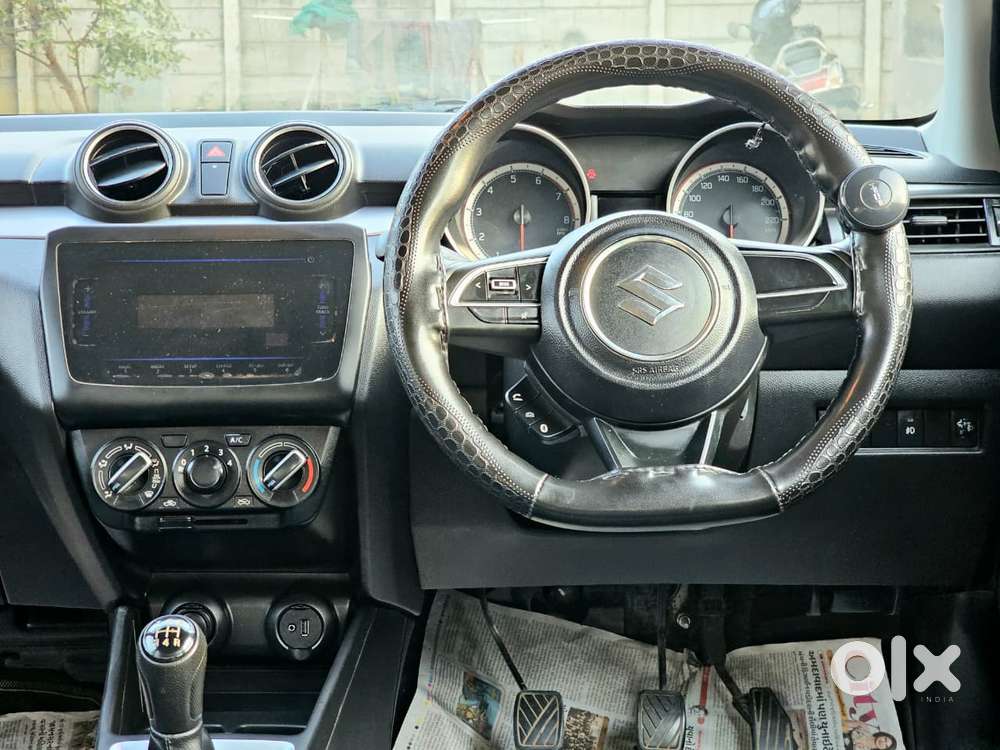 Maruti Suzuki Swift Vxi + Manual, 2022, Petrol