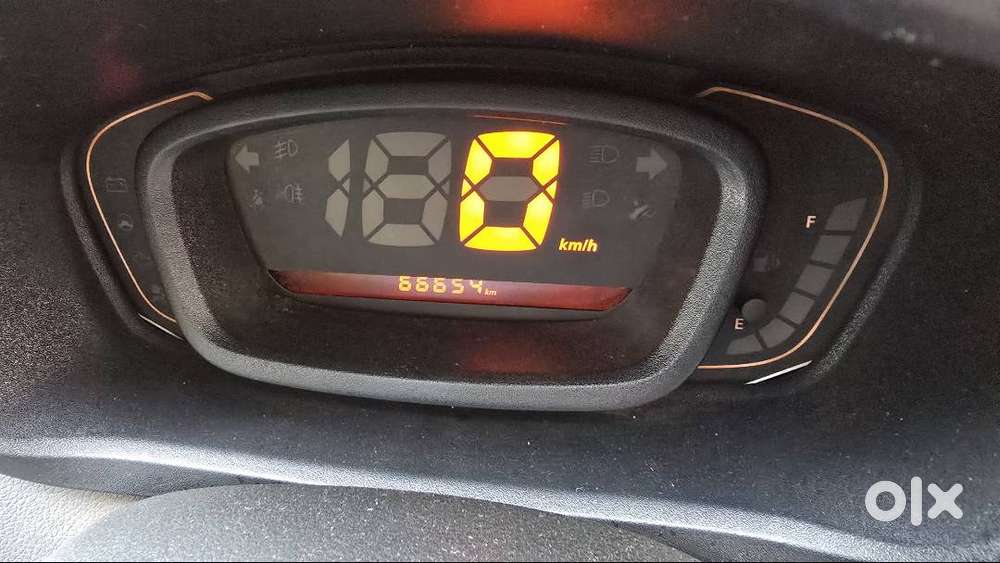 Fuel Efficient 2017 Renault Kwid 1.0 L Rxt Single Owner/21 Kmpl