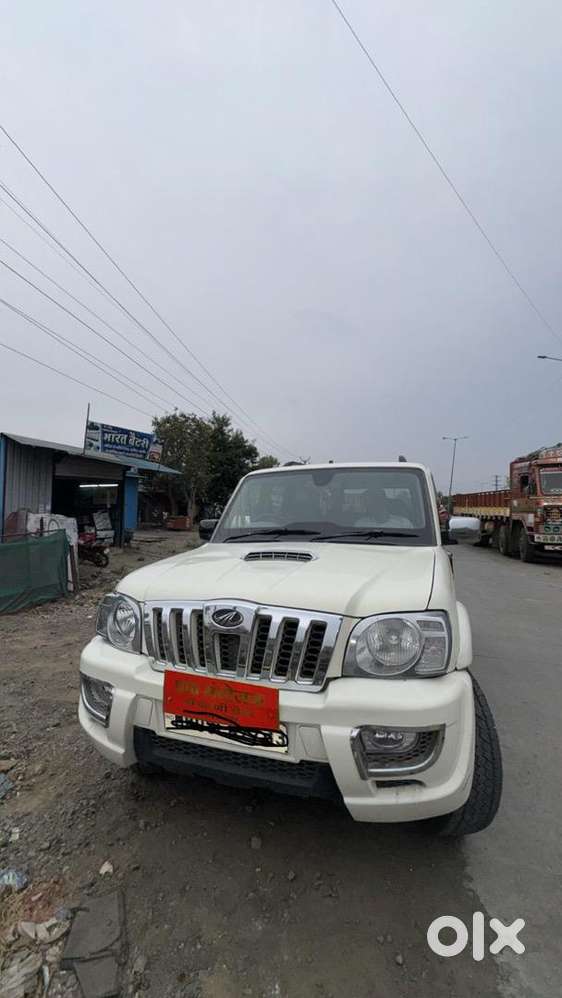 Mahindra Scorpio 2014 Diesel Well Maintained