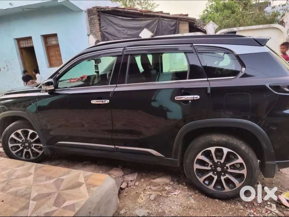 Maruti Suzuki Grand Vitara 2023 Petrol Well Maintained