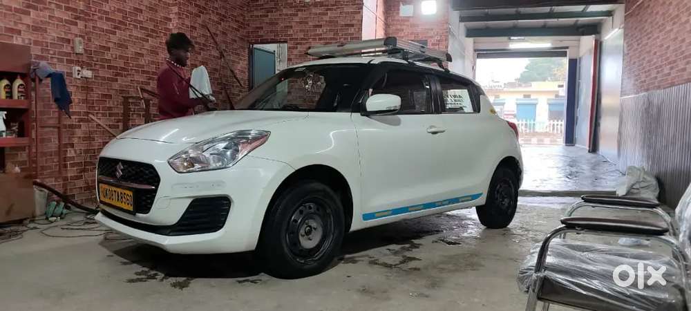 Maruti Suzuki Swift 2022 Cng & Hybrids 90000 Km Driven