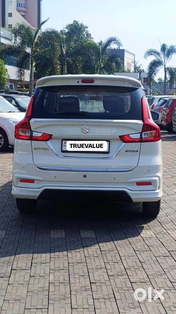 Maruti Suzuki Ertiga Zxi, 2023, Petrol