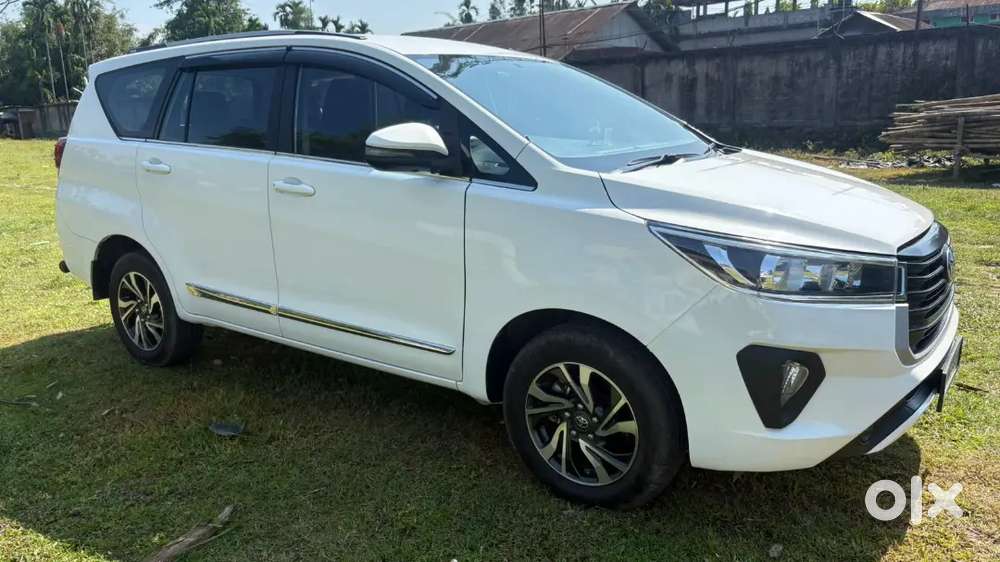 Innova Crysta