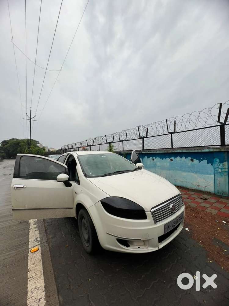 Fiat Linea Emotion 2013, Base Tube , Smoke Light