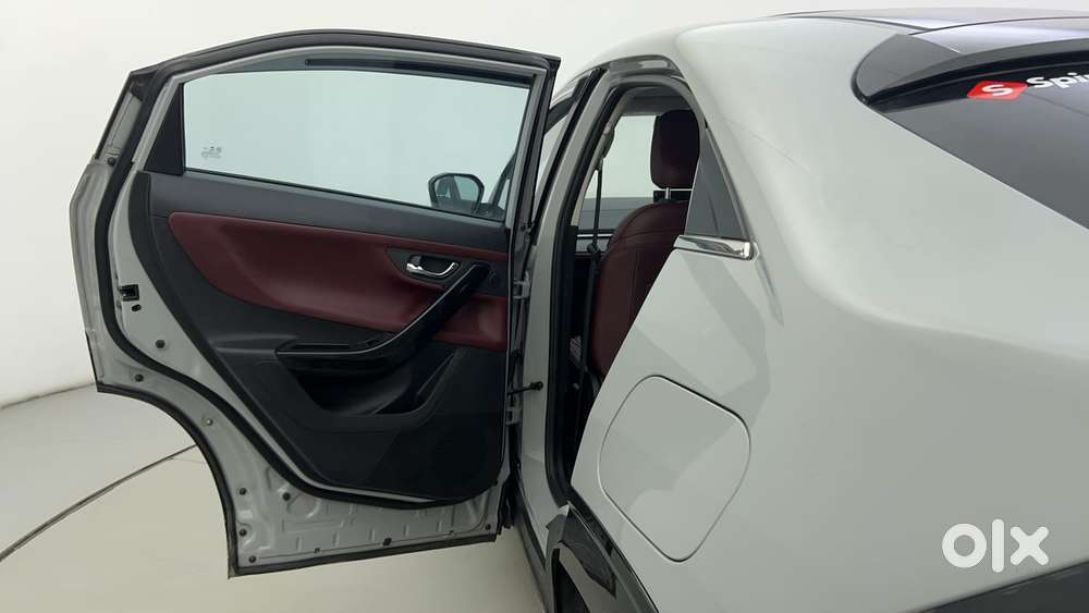 Tata Curvv Accomplished Plus A 1.5 Kryojet Diesel 6mt, 2024, Diesel