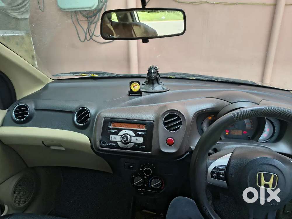 Honda Brio Mt 2013