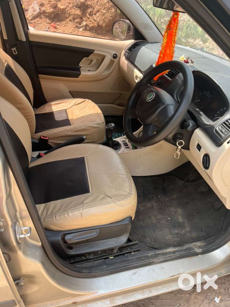 Skoda Fabia Petrol 2011