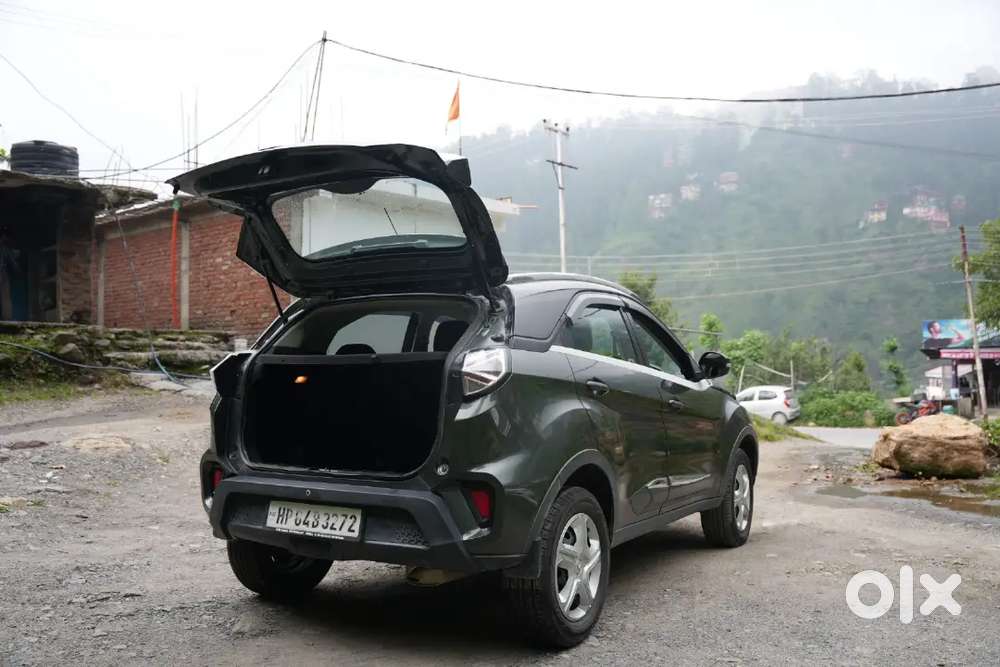 Tata Nexon 2020 Petrol Manual 86000 Km
