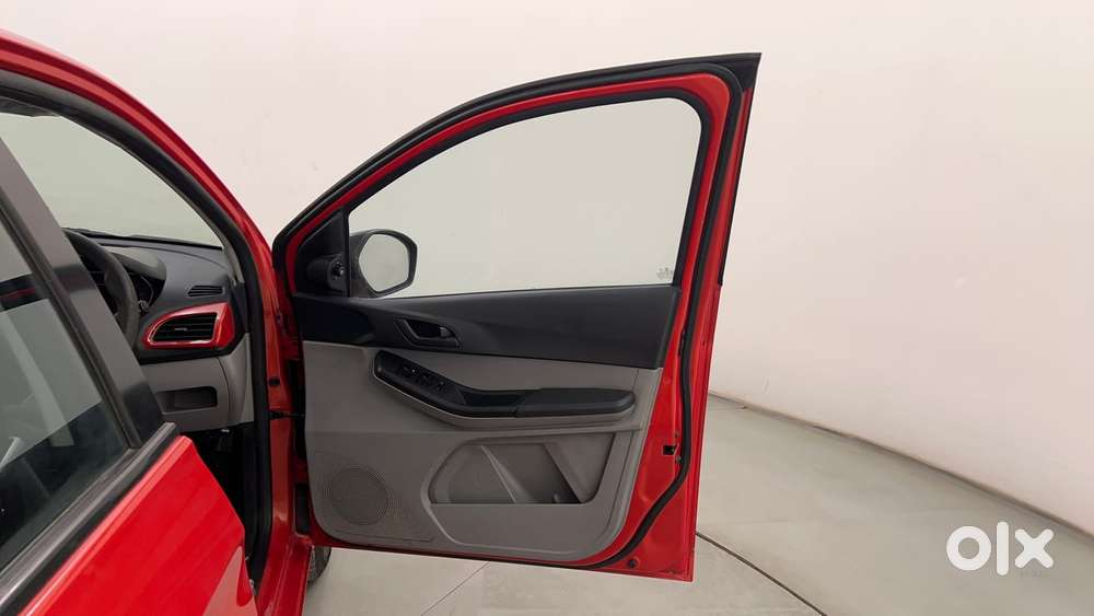 Tata Tiago Xz, 2021, Petrol