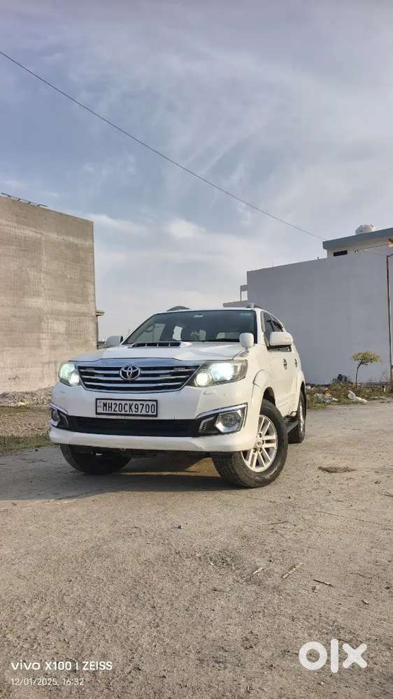 Toyota Fortuner 2012 Diesel Mh20