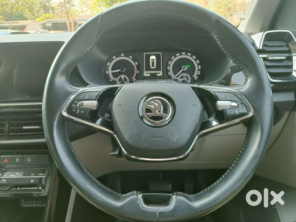 Skoda Kushaq 1.0 Tsi Style, 2022, Petrol