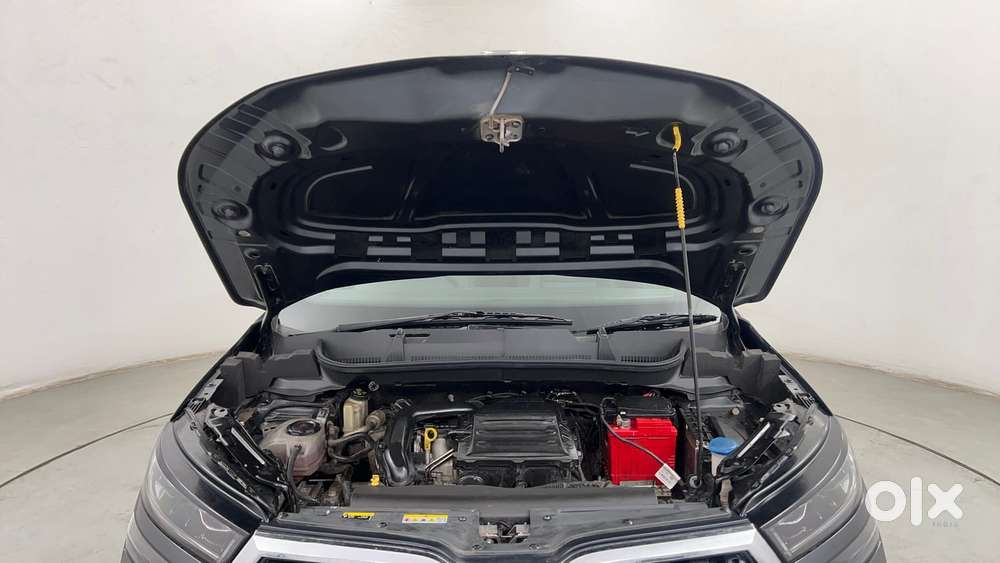 Skoda Kushaq Style 1.0l Tsi Mt, 2022, Petrol