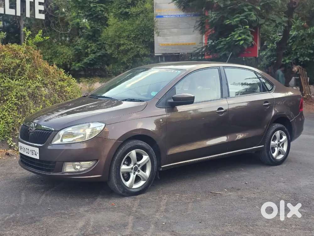 Skoda Rapid 1.6 Ambition 2015