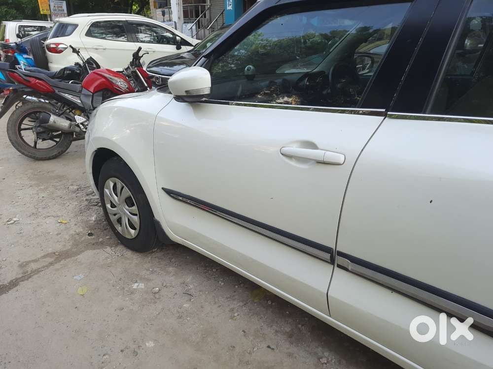 Maruti Suzuki Swift Vxi 1.2 Abs Bs-iv, 2018, Petrol