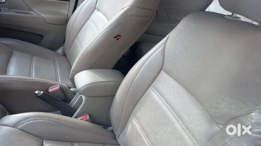 Maruti Suzuki Ertiga Zxi 2019