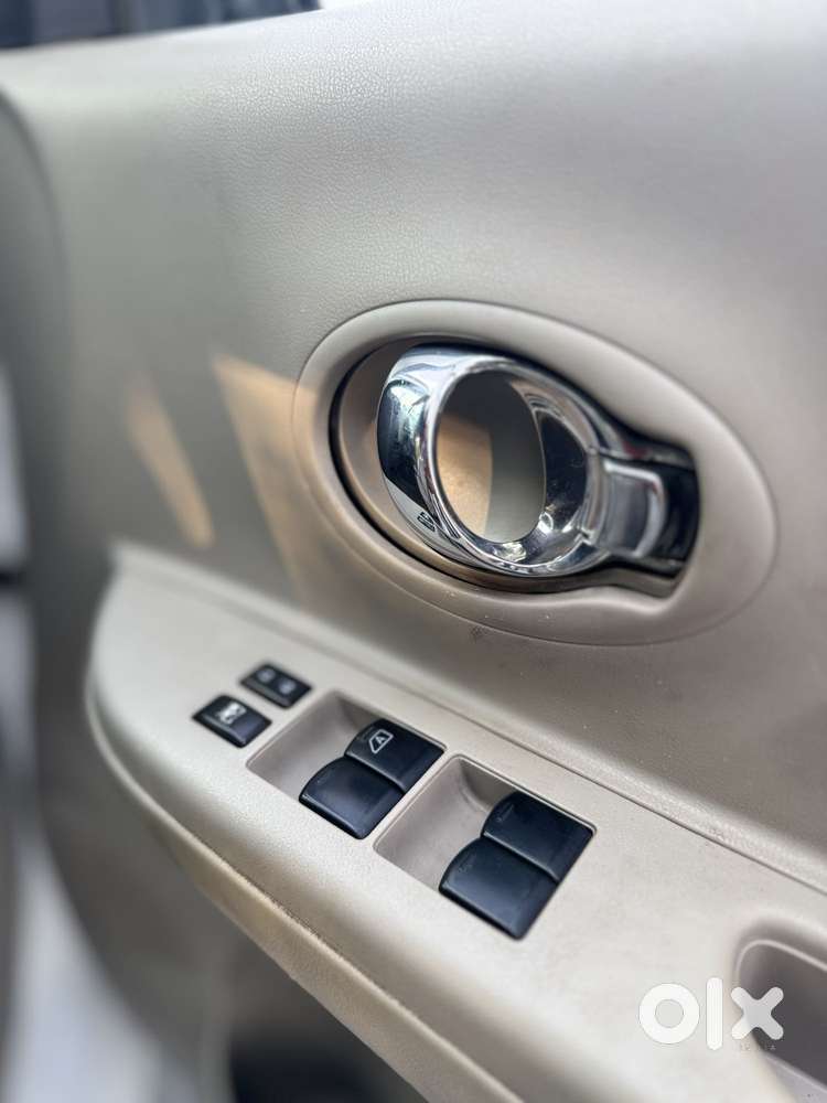 Nissan Micra, 2010, Petrol