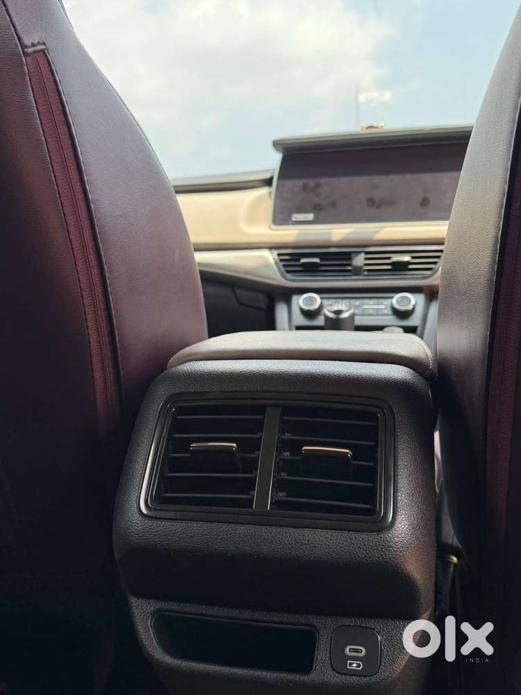 Mahindra Xuv 700 2024