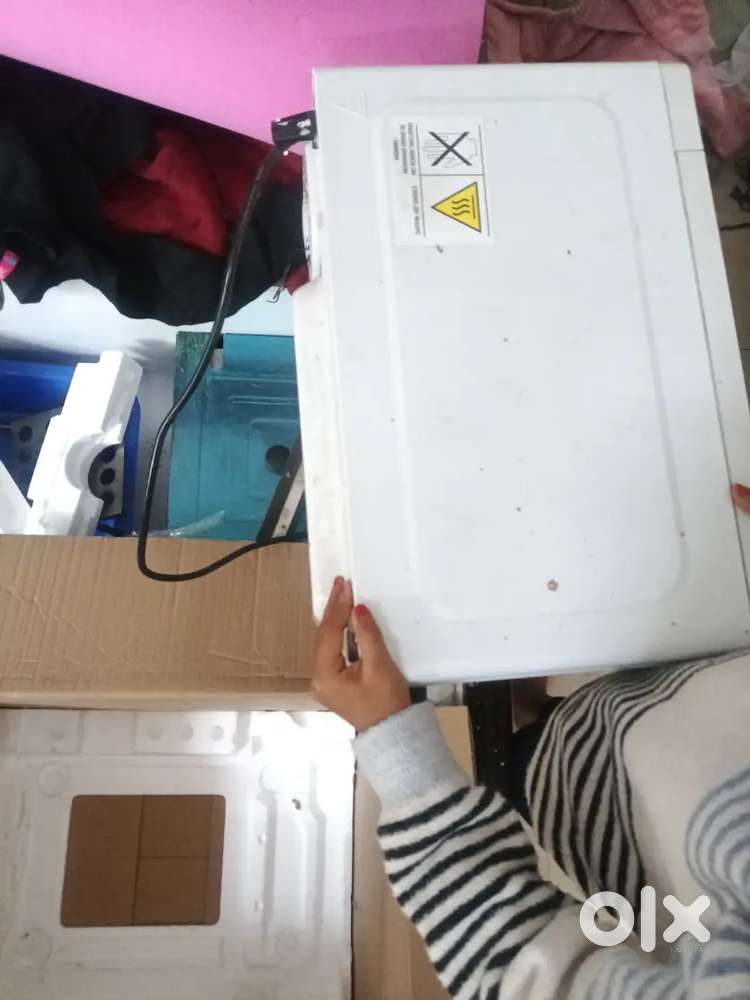 Tata product voltas microwave oven new