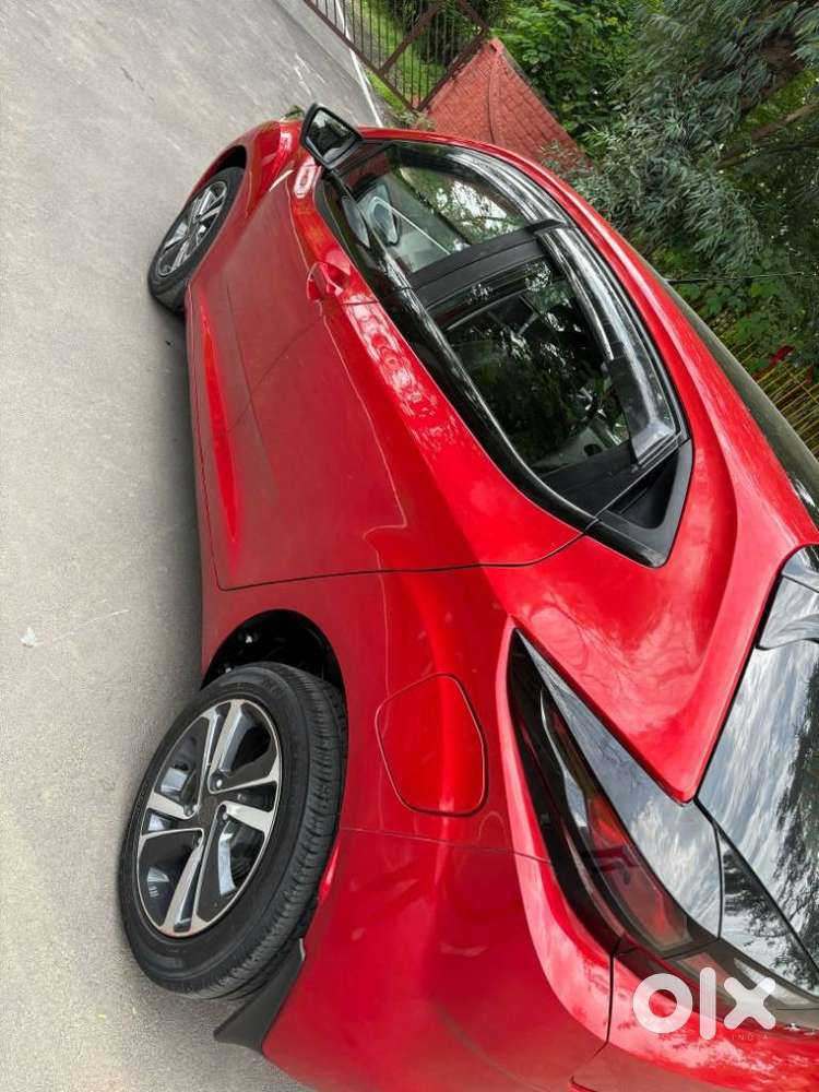 Tata Altroz 1.2 Xz (o), 2021, Petrol