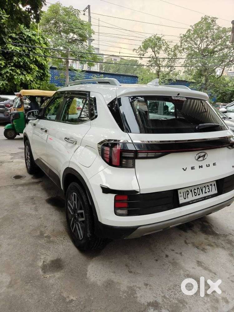 Hyundai Venue 1.0 S (o) Turbo Imt, 2023, Petrol