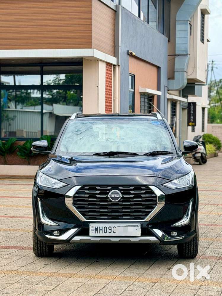 Nissan Magnite 1.0 Xv Premium, 2023, Petrol