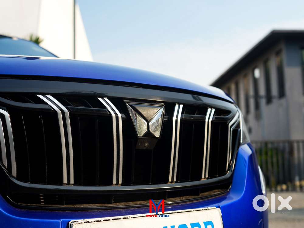 Mahindra Xuv700 2.2 Ax 7 Diesel At Luxury Pack Str, 2023, Diesel
