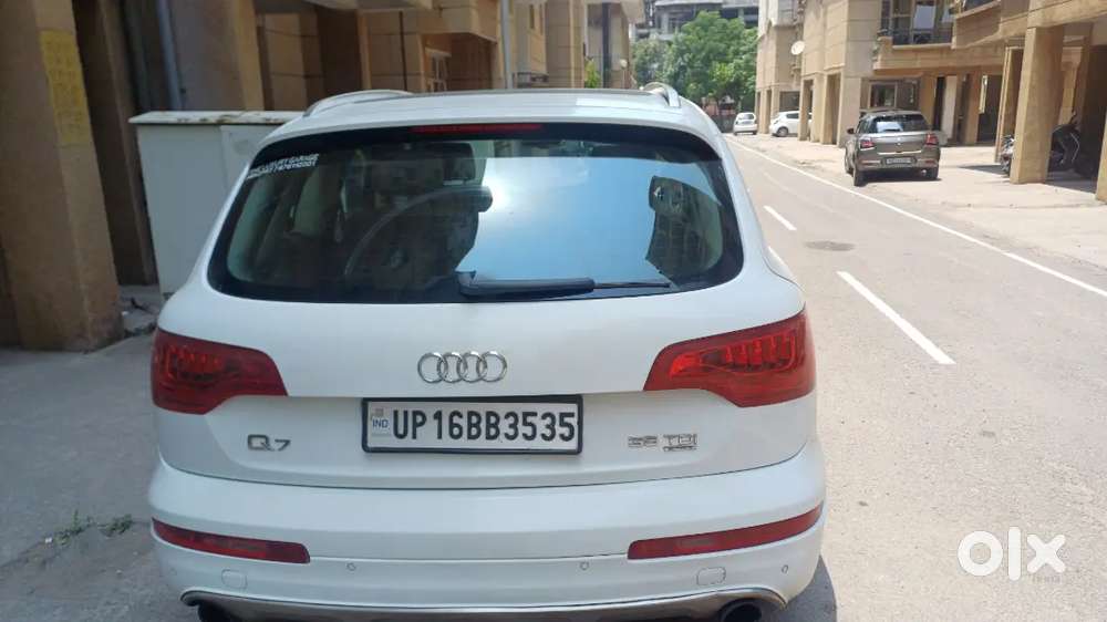 2nd Owner Audi Q7 3.0 2015 Diesel Automatic