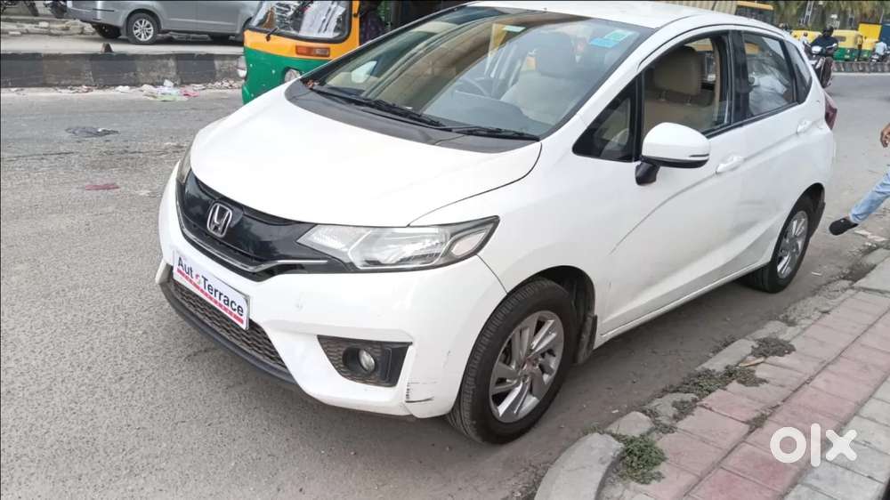Honda Jazz V Cvt, 2016, Petrol