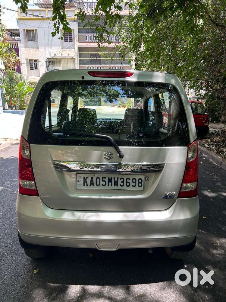 Maruti Suzuki Wagon R Vxi Amt1.2, 2017, Petrol