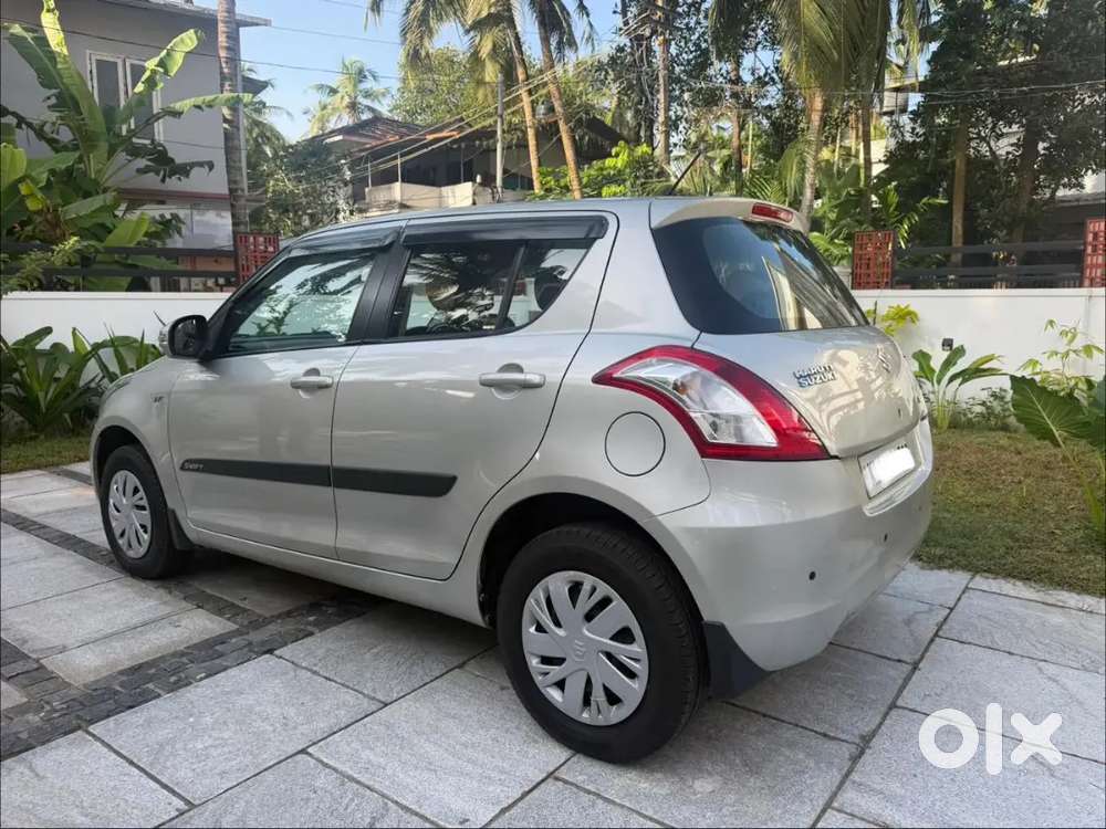 2015 Model Maruti Swift Vxi - Single Owner