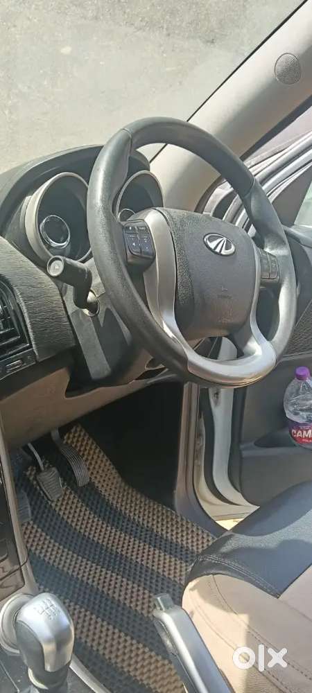 Mahindra Xuv500 2019 Diesel 99000 Km Driven