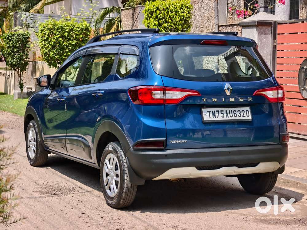 Renault Triber Rxt, 2022, Petrol