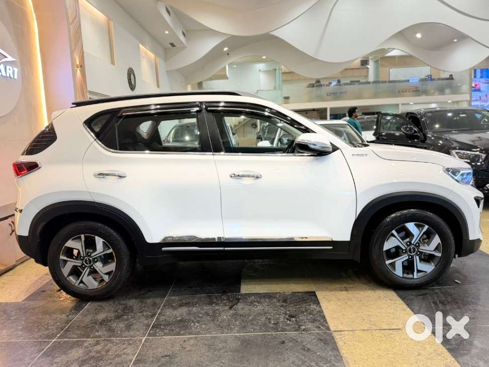 Kia Sonet, 2022, Petrol