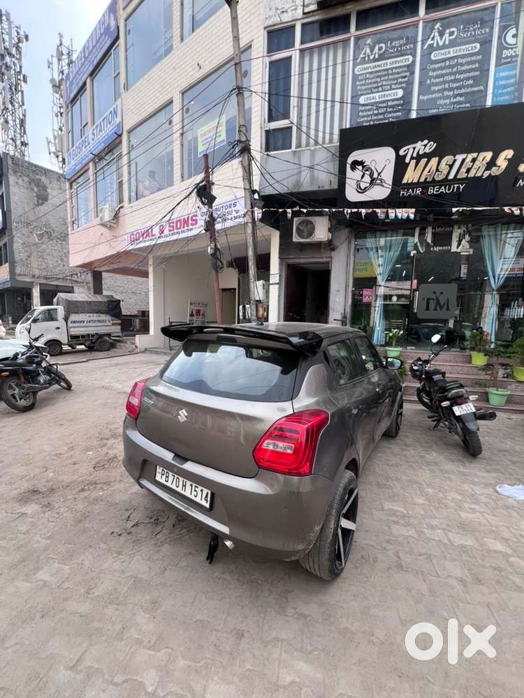 Maruti Suzuki Swift Petrol 2022