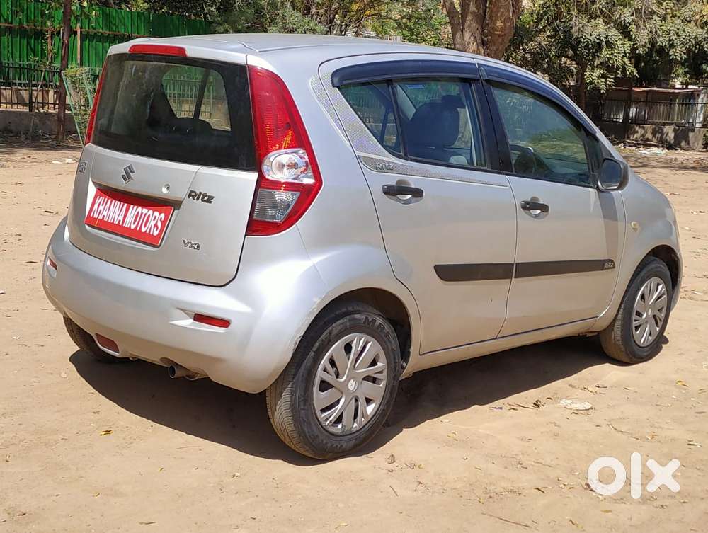 Maruti Suzuki Ritz Vxi, 2011, Petrol